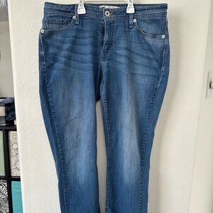 Women’s Levi 529 Jeans